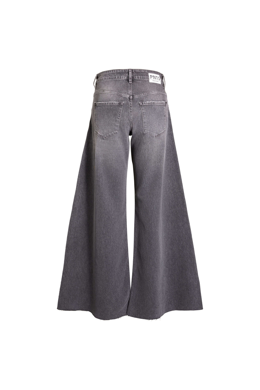 Rückansicht einer extrem weit geschnittenen Jeans in grauer Waschung mit weißem Label-Patch.