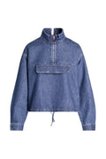 Blaue Denim-Bluse im Troyer-Stil mit Stehkragen, kurzem Reißverschluss, markanter Brusttasche und Tunnelzug am Saum.