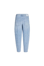 05_THE O SHAPE CARGO