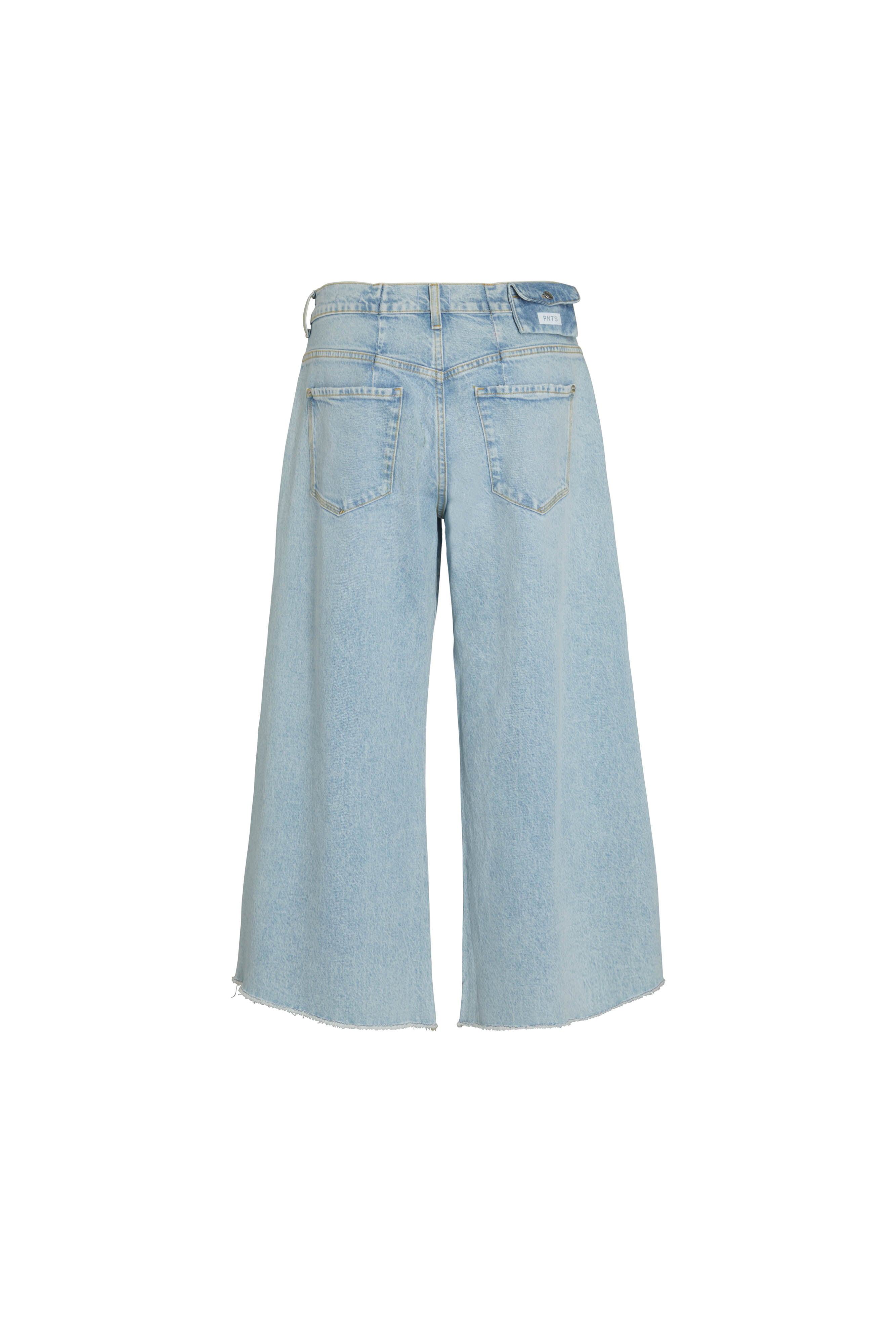 Freisteller 05_THE O SHAPE EXTREME hellblau