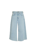 Freisteller 05_THE O SHAPE EXTREME hellblau