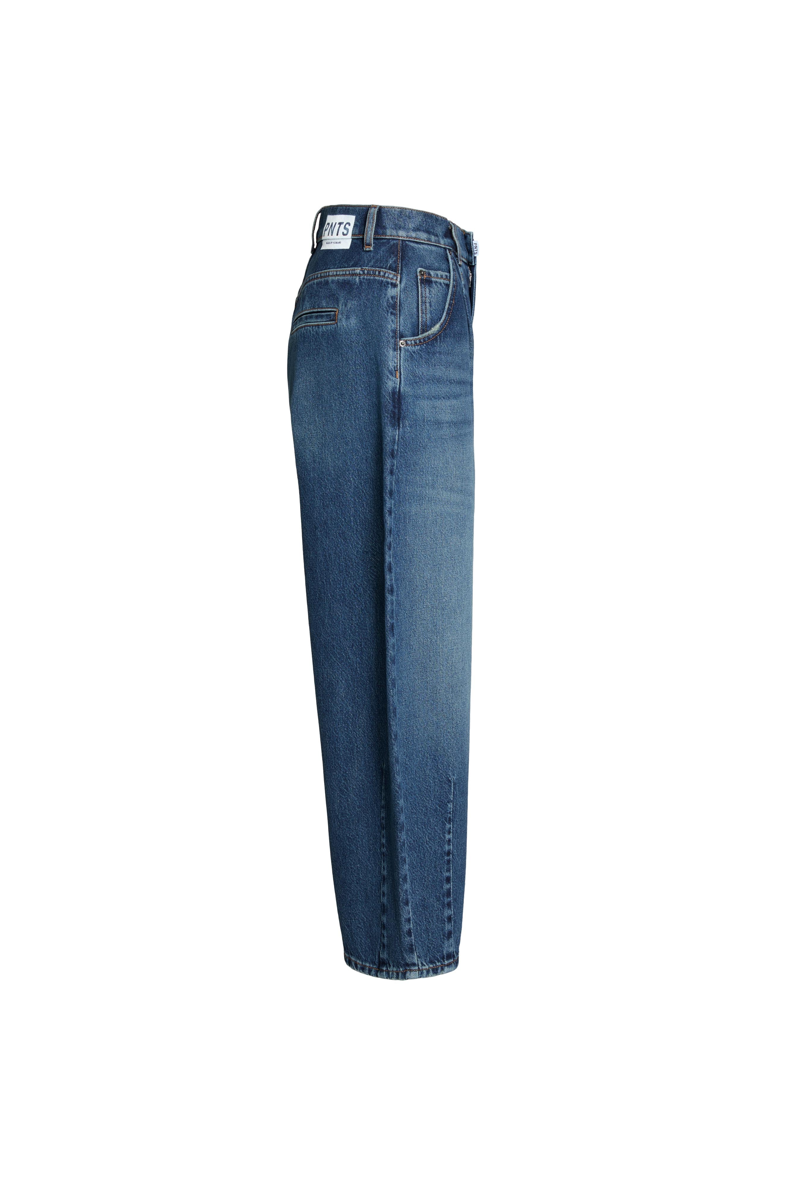 Freisteller Seitenansicht: 05_THE O SHAPE EXTREME in mittelblau
