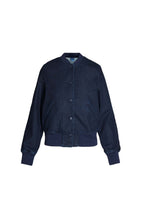 Freisteller Vorderansicht: 27_THE SUIT UP BOMBER in dunkelblau