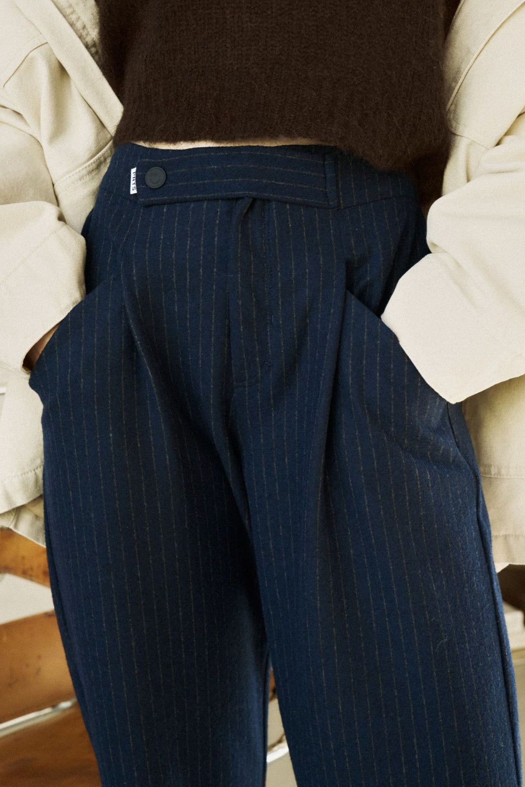 06_THE JINO O PINESTRIPE WOOL