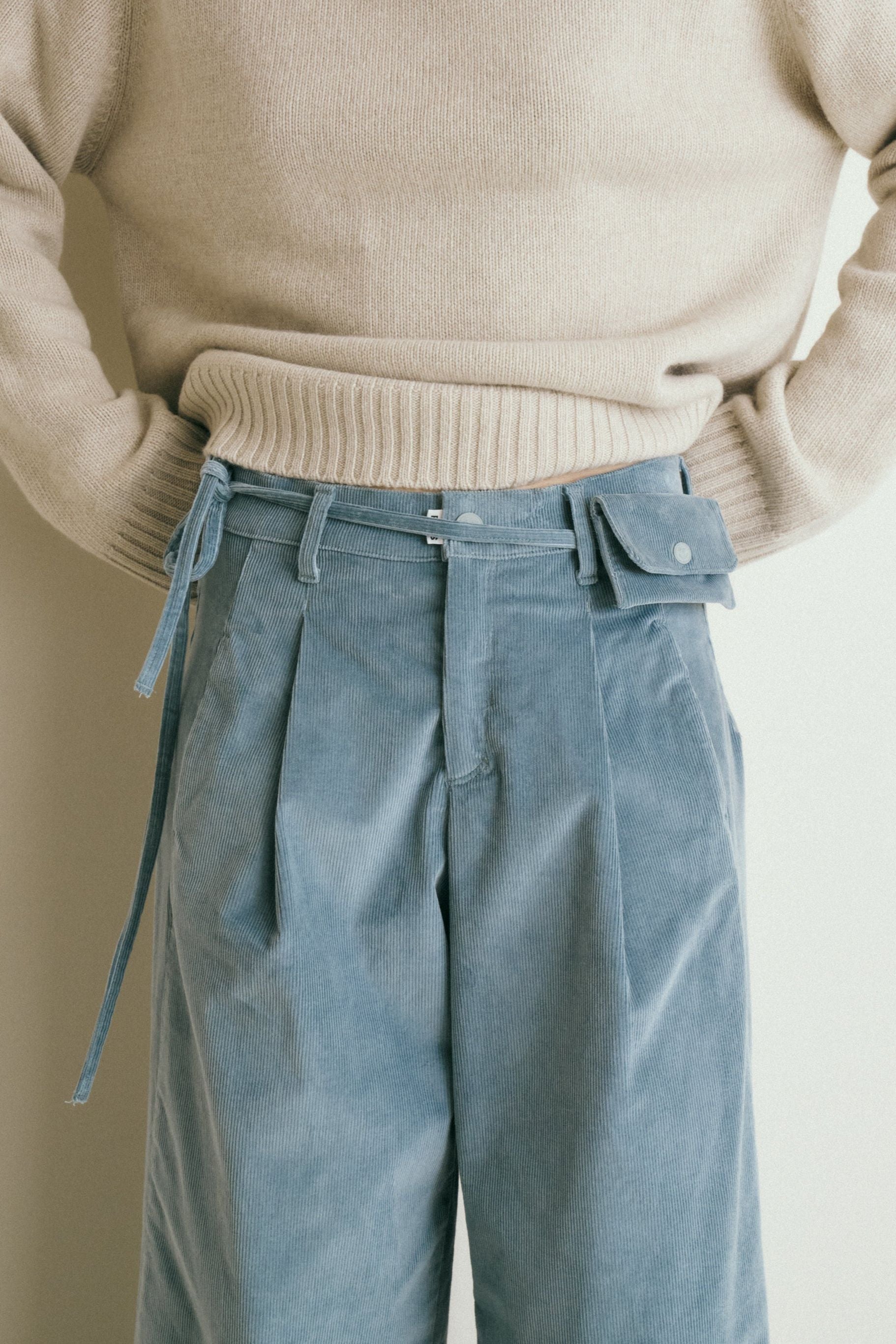 24_THE MINI G CORD