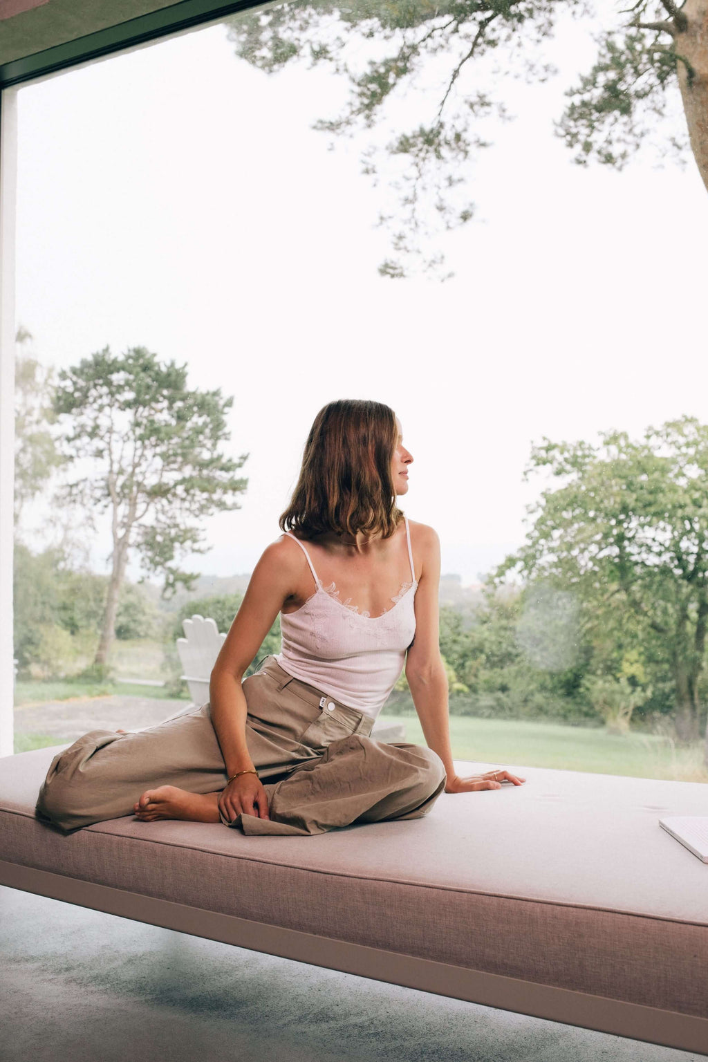 22_OVER THE TOP CHINO